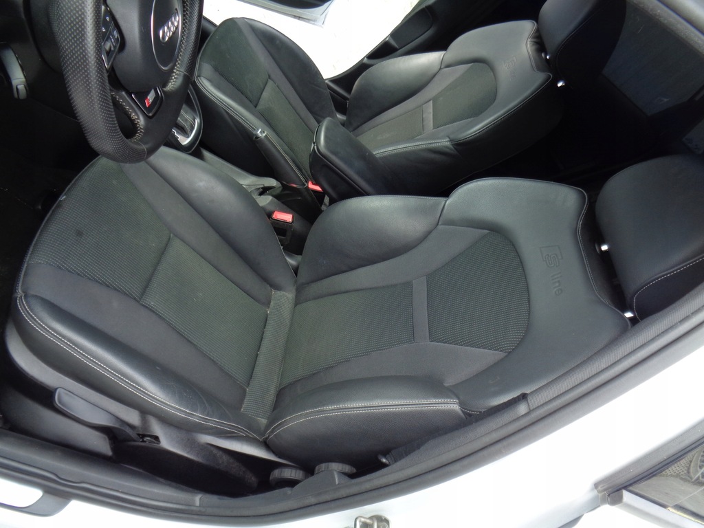 фото №10, Audi a1 5d s-line сидіння заднє сидіння шкіра підігрів 10-18