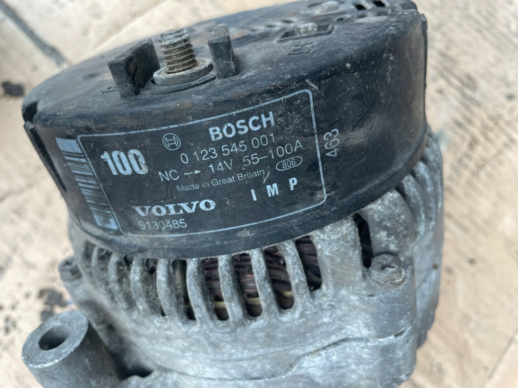 Купить Volvo генератор 0123545001
