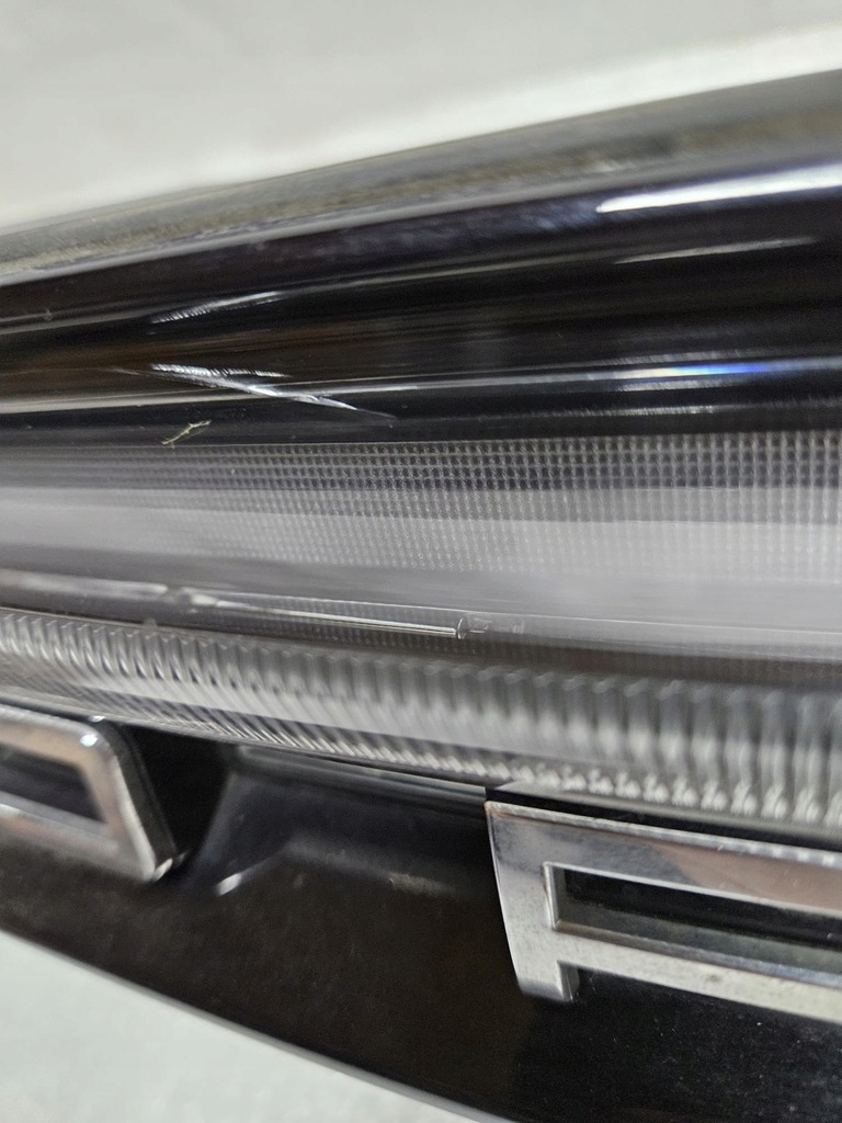 фото №6, Оригінальна лампа задня накладка porsche macan lift 95b945208f