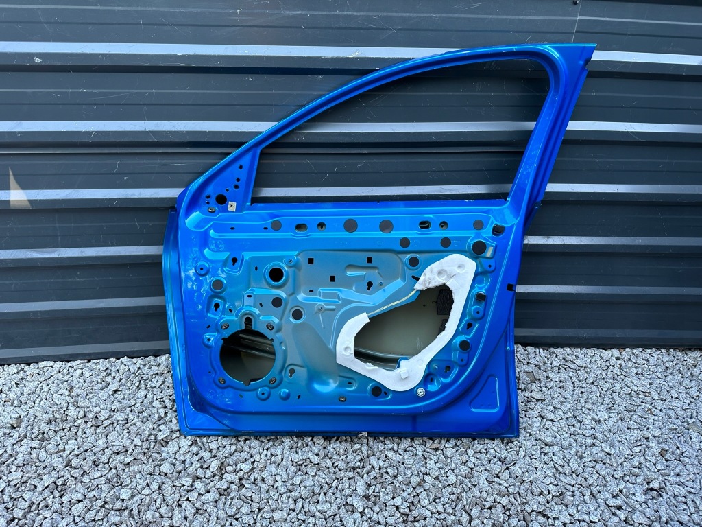 фото №16, Peugeot 208 ii 2 18r- дверь правое передние перед