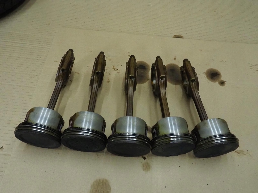 фото №8, Поршень шатун 2.4 t бензин volvo v70 ii s60 s80 xc70 b5244t 2000r