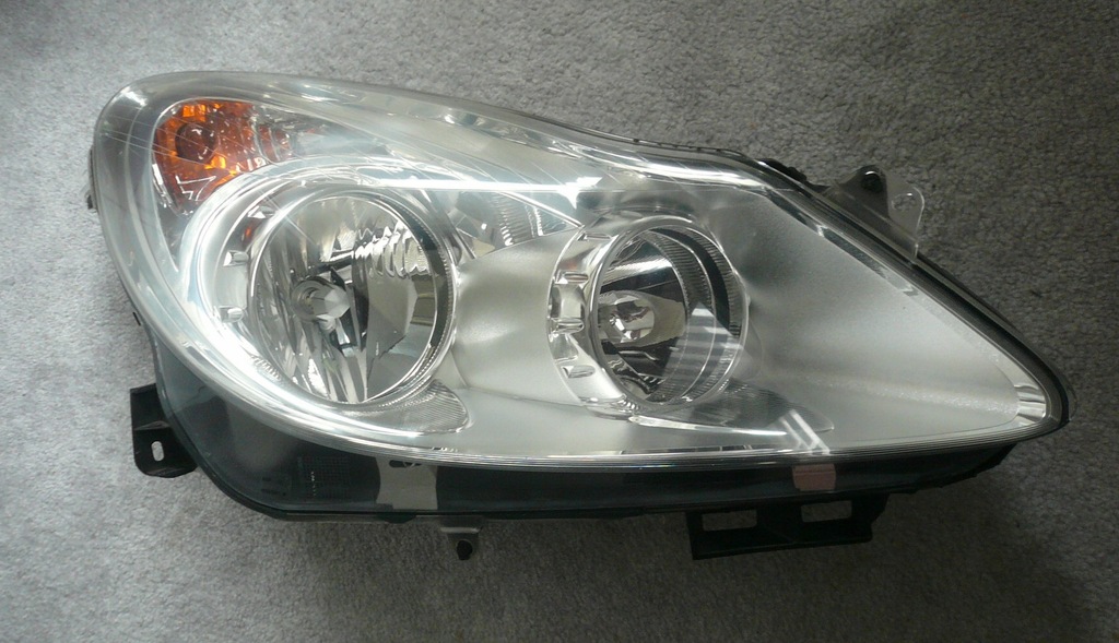 фото №1, Лампа фара правый opel corsa d оригинальный