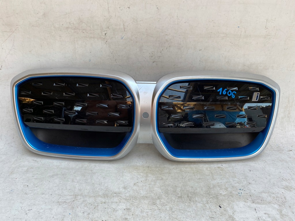 фото №1, Bmw ix3 g08 20- решётка радиатора решётка радиатора pdc 9881798