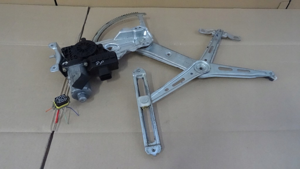 фото №4, Zafira a підйомник скло правий перед