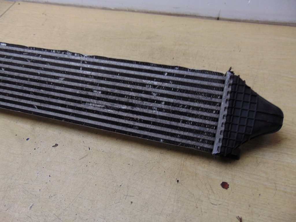 фото №13, Радіатор інтеркулер volvo v40 s60 31367277