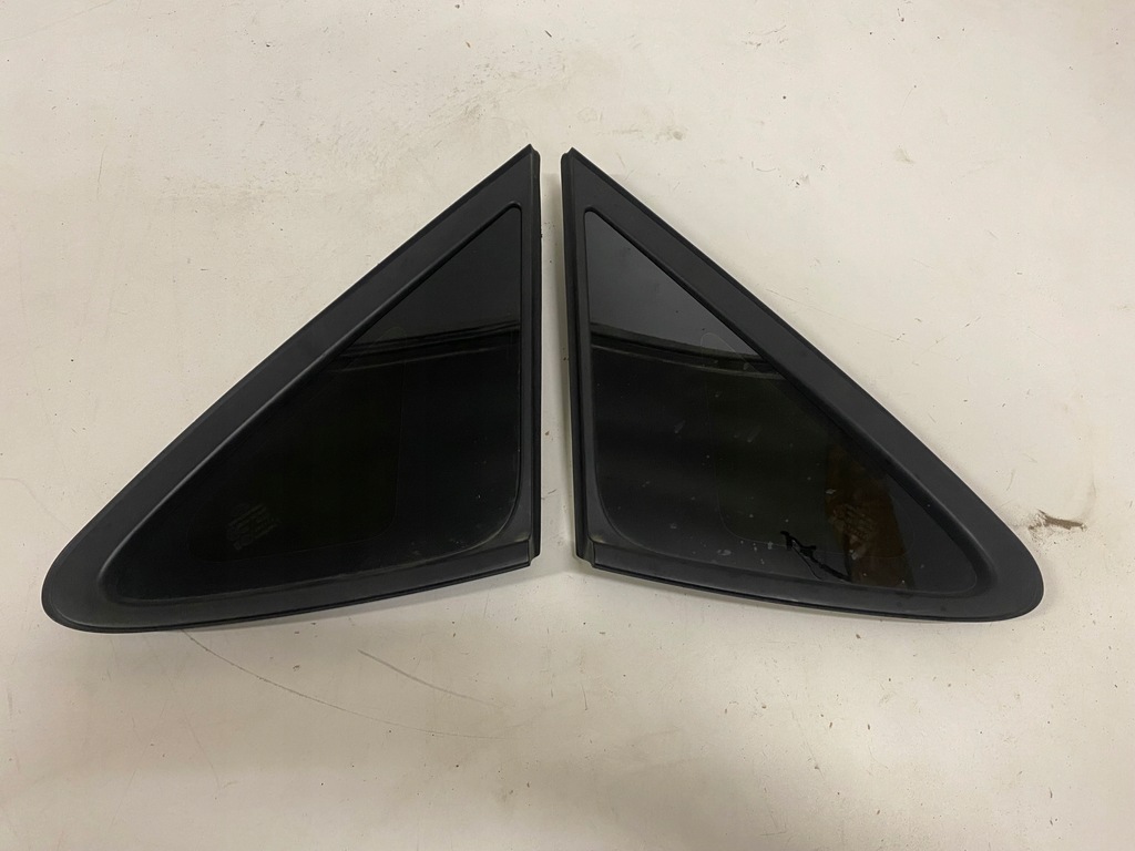 фото №1, Hyundai ix35 скло кузовна права ліва тонована