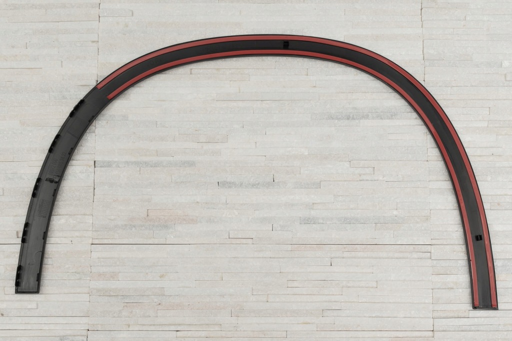 Mercedes gla x156 2013-2019 молдинг передний крыла правая a1568852422 Киев