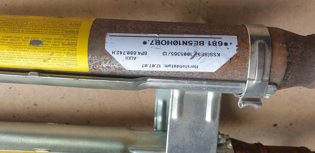 фото №1, Шторка безопасности левая правая a3 8p 8p4880741h kpl