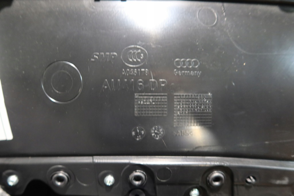 фото №5, Audi sq5 q5 8r lift обшивка дверь правый перед alcantara