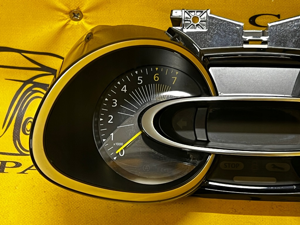 фото №3, Дисплей приборы счетчик спидометр renault clio iv