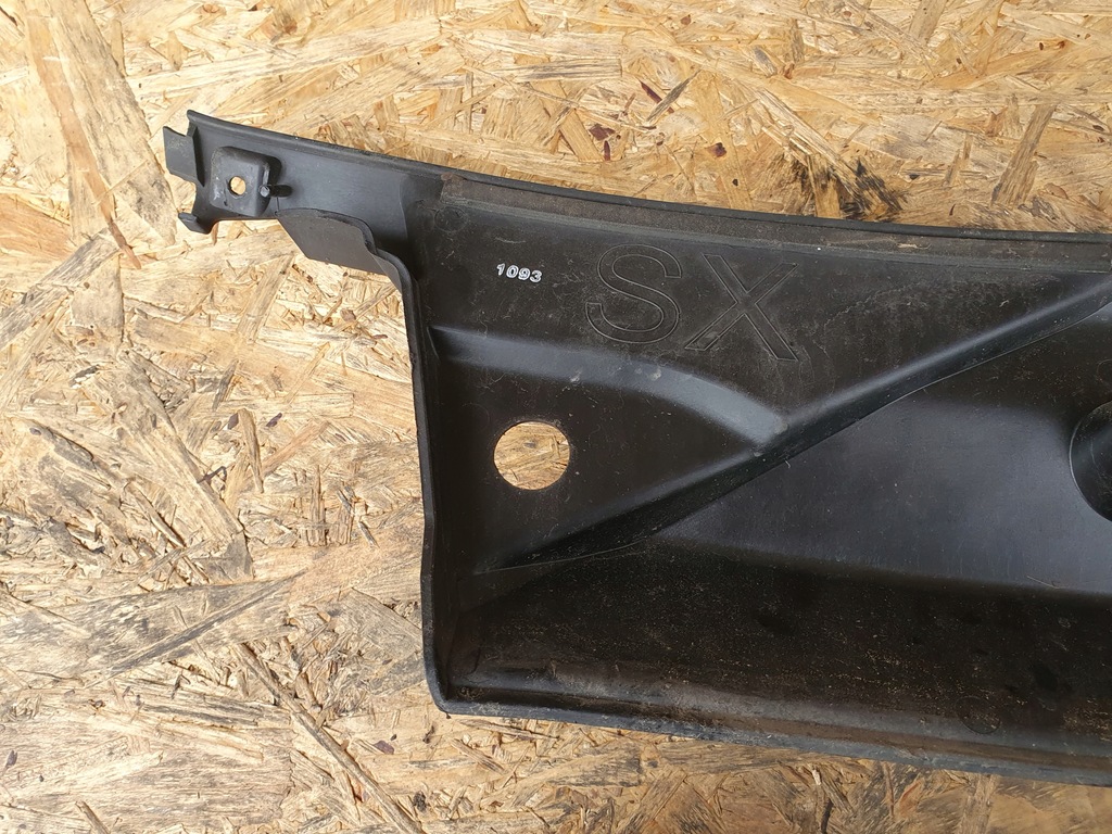 фото №7, Жабо левая правое iveco daily 5801918264 europa