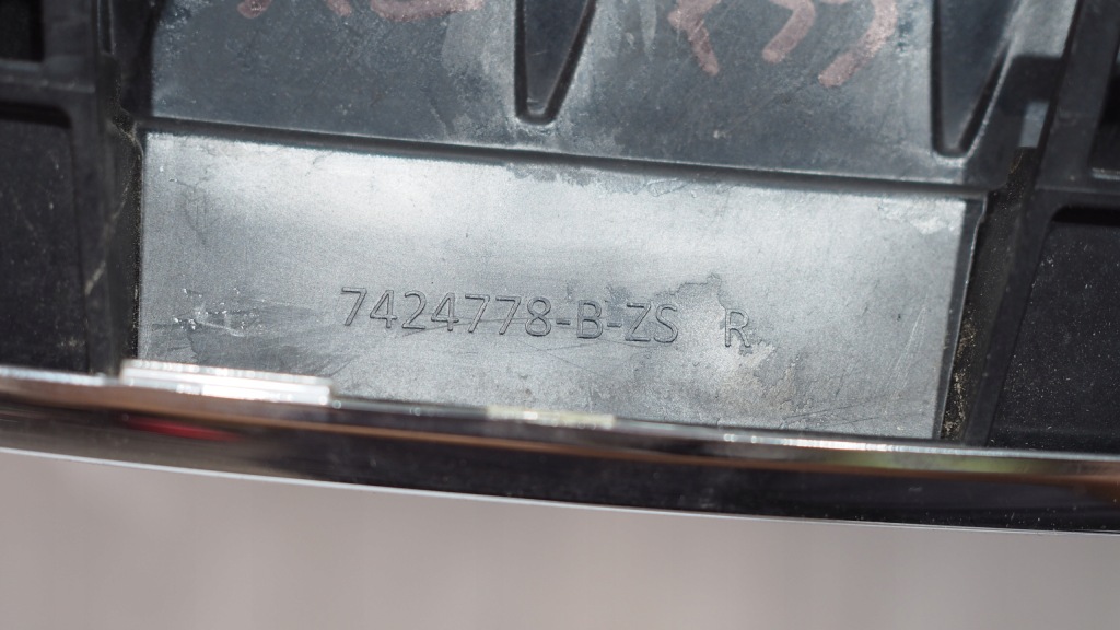 Решётка радиатора решётка правая бампера хром bmw x2 f39 2017r- 7424778-b-zs оригинал Недорого