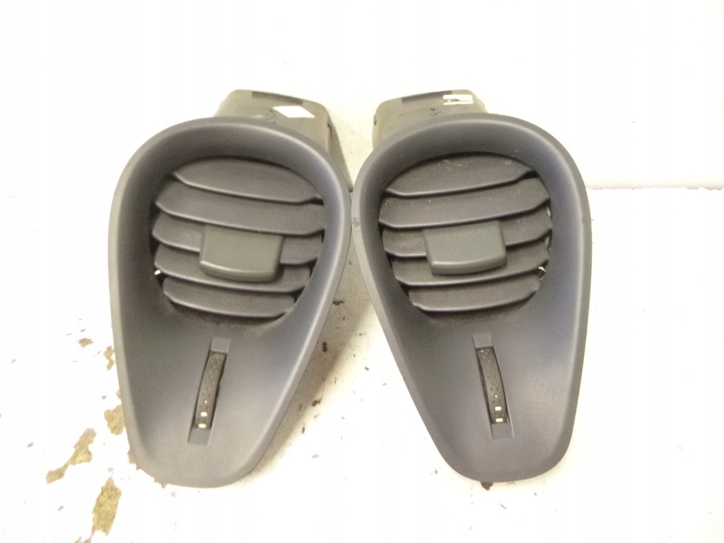 фото №1, Бічна решітка обдув правий перед renault scenic ii s0110231 nr892