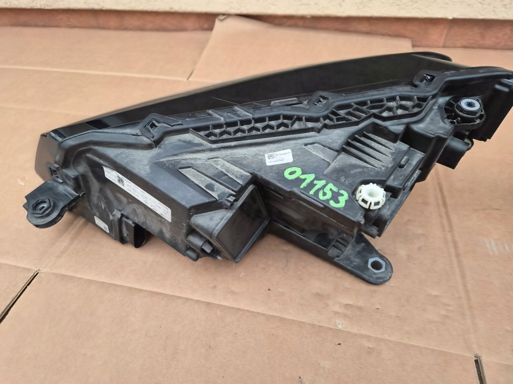 Фара передня skoda superb 3 3v1 full led оригінал Доставка