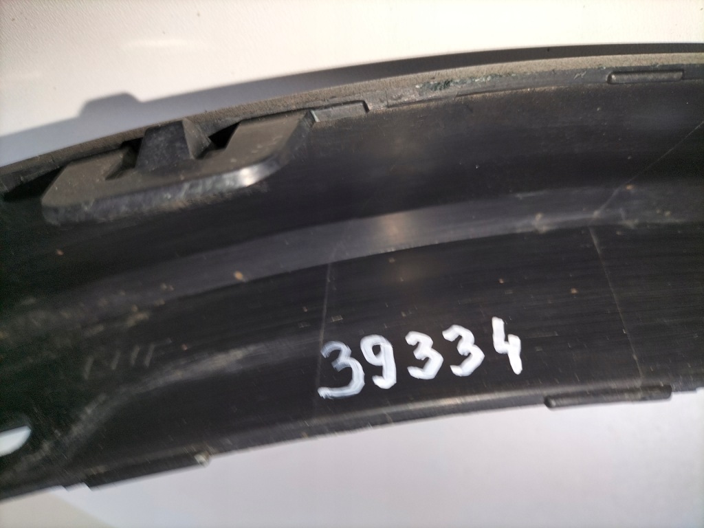 Накладка молдинг крила перед ліва bmw x5 f15 13- колеса 20" Ціна