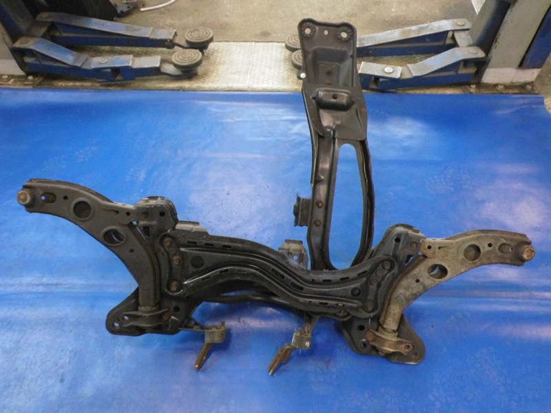 фото №5, Подрамник подрамник pod двигатель 2.5 v6 mazda 626 probe mx6