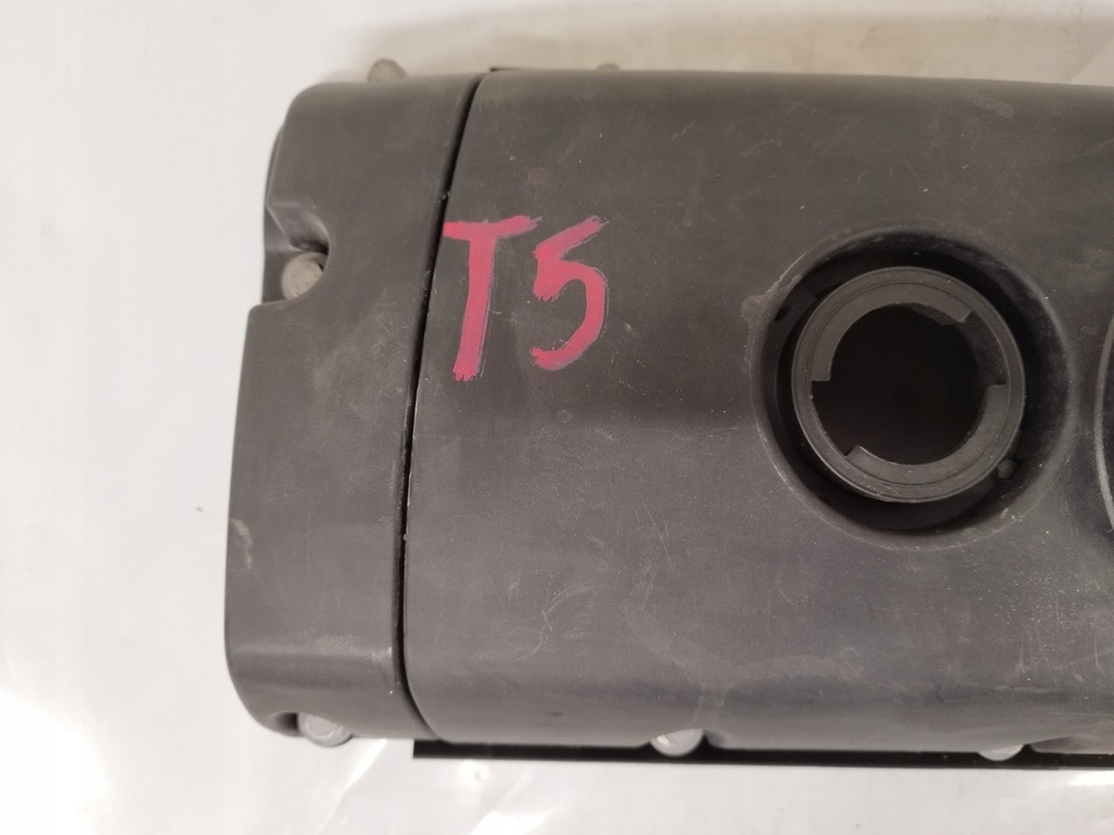 фото №5, Vw t5 крышка клапанов 070103469b