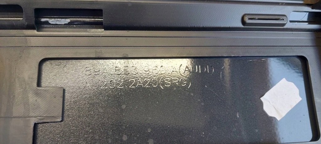 фото №8, Audi q4 e-tron передня права молдинг двері правий перед 89a853960a