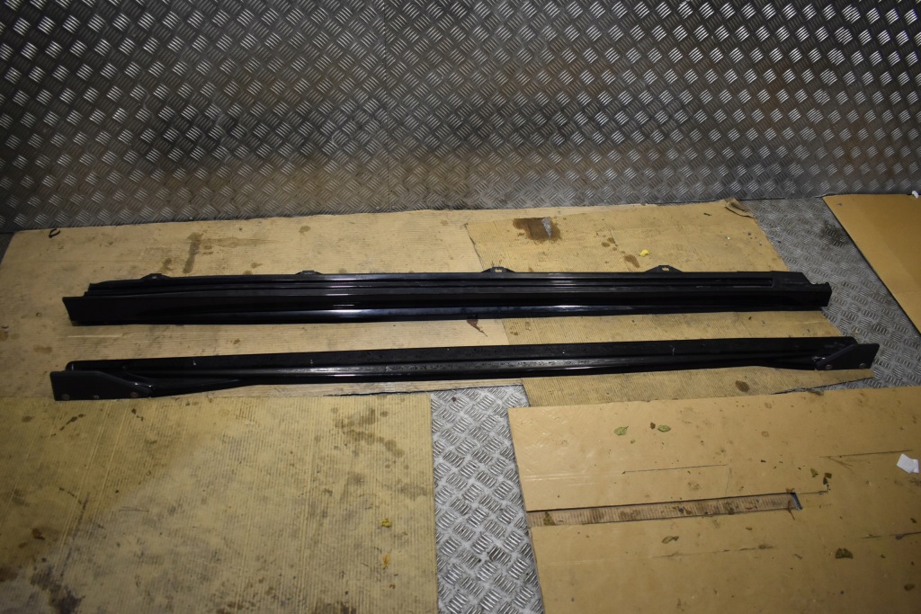 Купити Idealna молдинг поріг права mercedes w177 a45 1