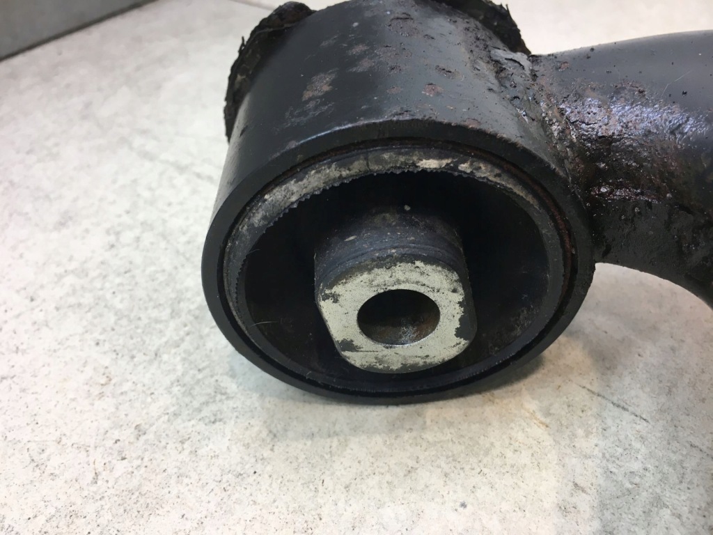 фото №8, Важіль правий перед discovery iii 2.7 td v6