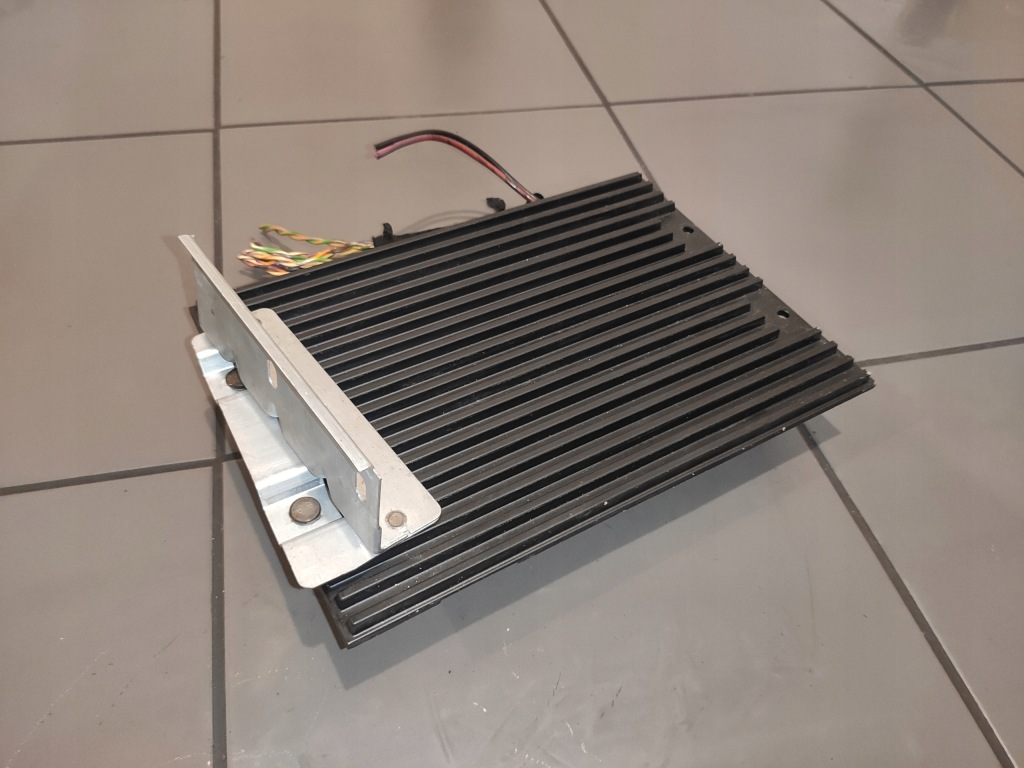 фото №1, Jaguar xf x250 модуль усилитель радио оригинал исправный