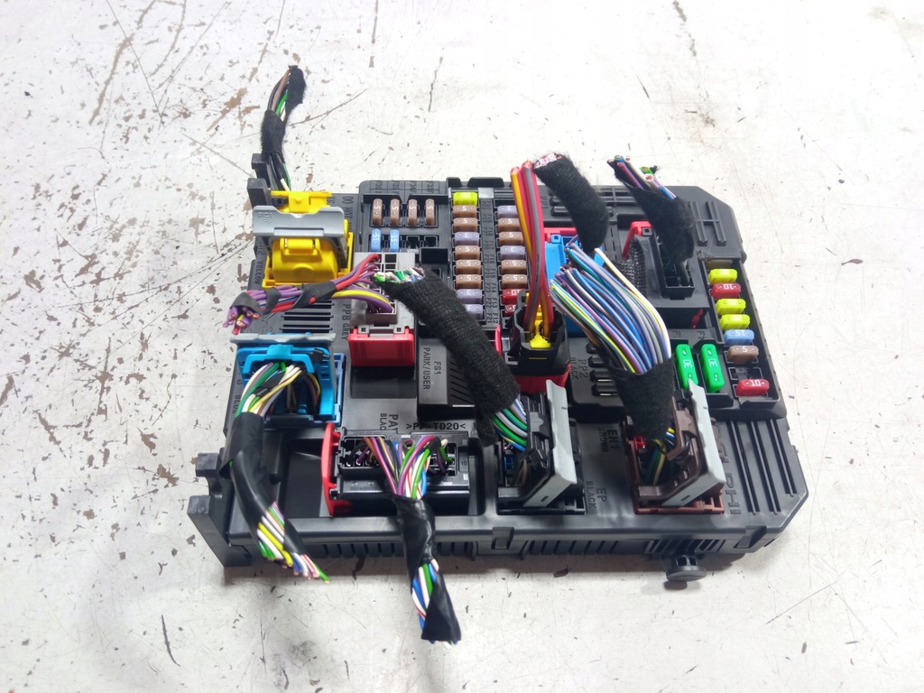 фото №1, Opel crossland модуль коробка bsi 9819851280