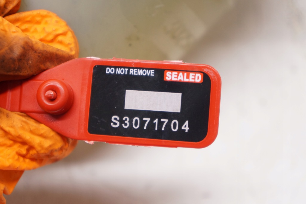 Бак рідини підсилювача volvo s60 2 v60 1 xc60 1 s80 2 31302576 в Україні