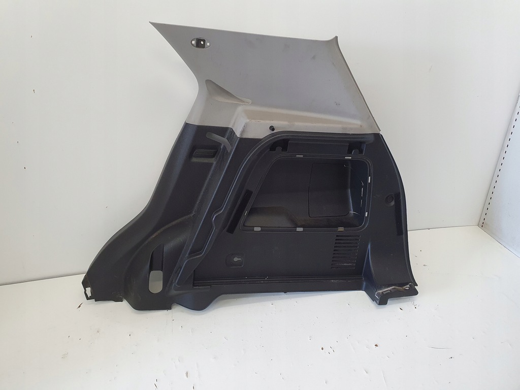 фото №1, Opel mokka обшивка обивка багажника правая