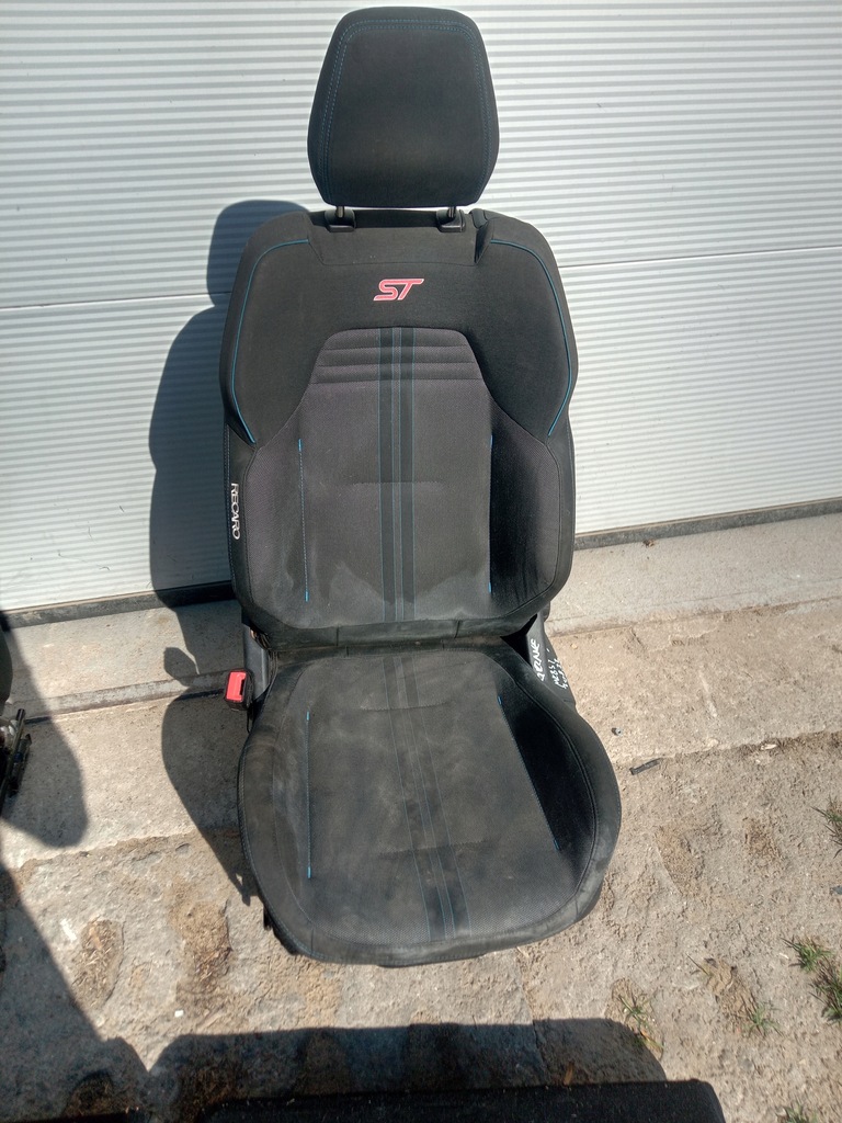 фото №9, Ford fiesta mk8 st сиденья заднее сиденье сиденья 3 d