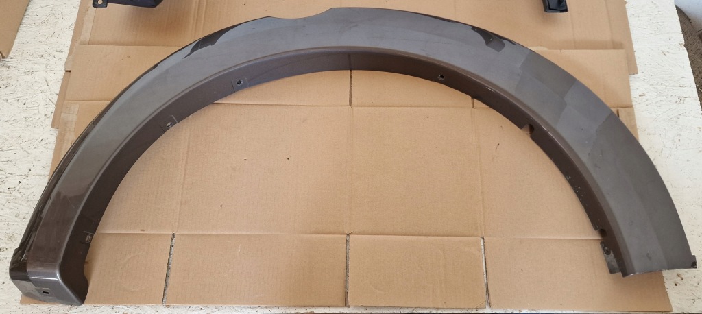 фото №1, Молдинг накладка крила l200 fullback ліва задня задня лівий