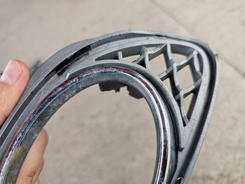 фото №11, Mercedes cls c219 lift решітка бампера передній права a2198851623