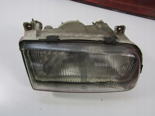 фото №1, Skoda felicia фара лампа перед правая hella