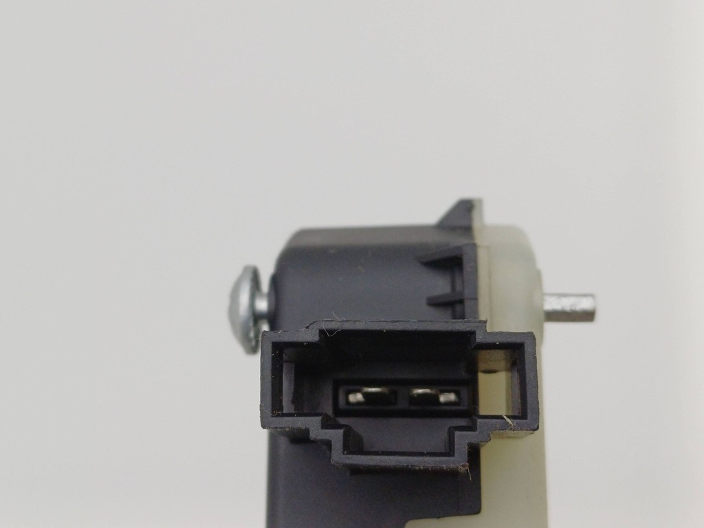 фото №5, Привід замка заливної пального seat leon nr405