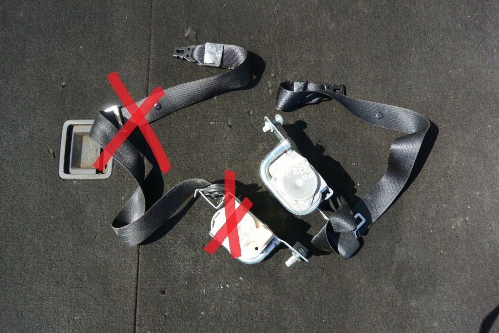 Купити Ремінь безпеки перед правий лівий tesla model s