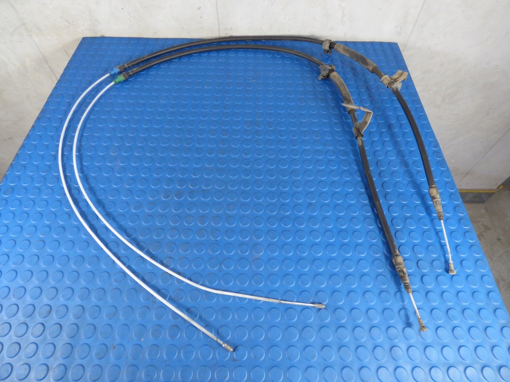 фото №1, Трос тормоза ручного stbdb оригинал combo e xl