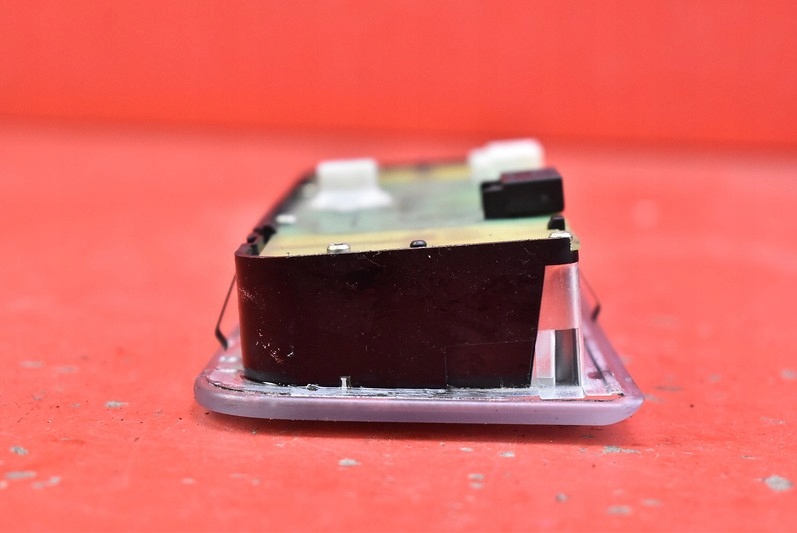 фото №4, Лампа освещение салона перед 6951260 bmw e87 04-07