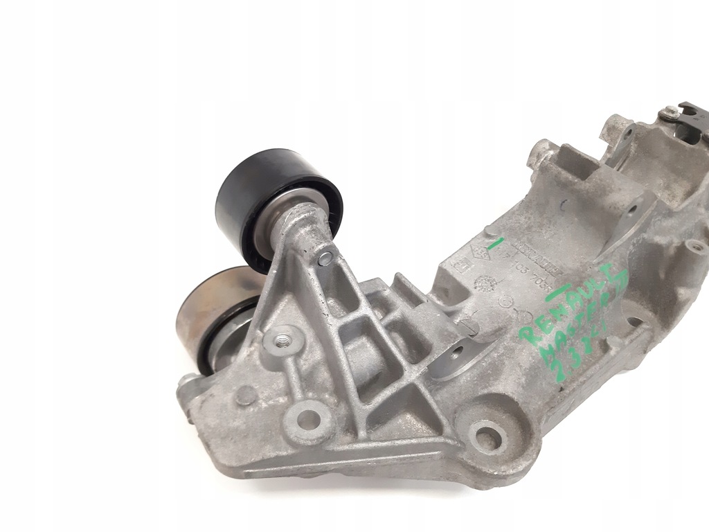 фото №5, Renault master 2.3 dci 117103703r кронштейн генератора