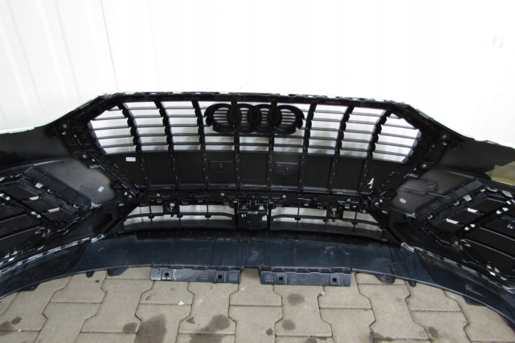 Бампер перед передній audi q3 ii 83a 83f s-line 18- Ціна