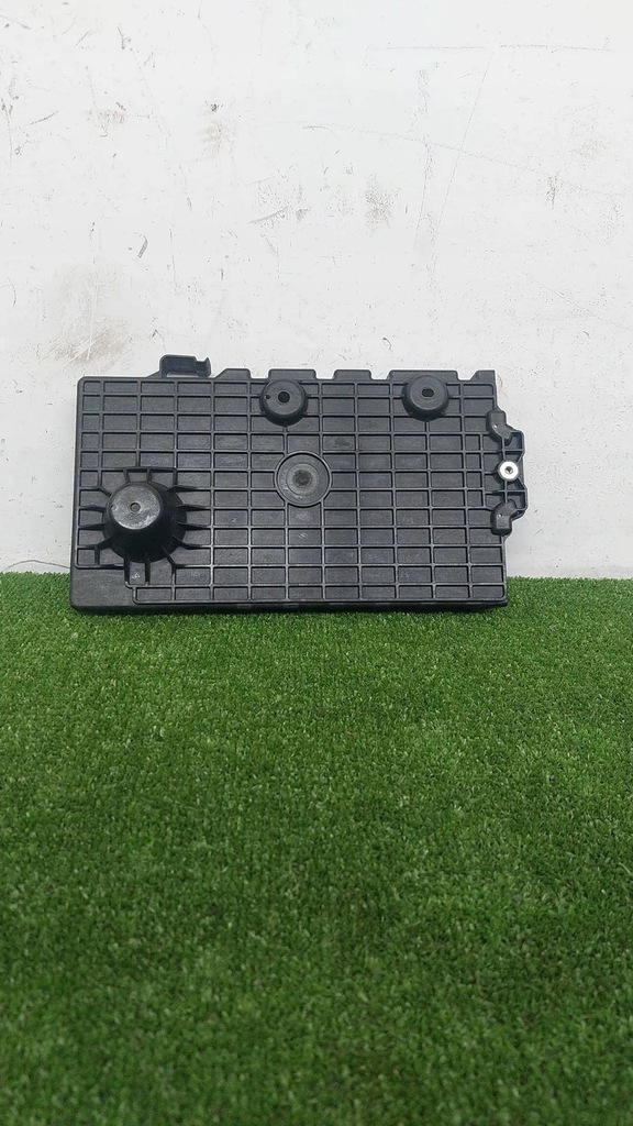 фото №1, Підставка pod акумулятор volvo v40 ii 2 oryg ідеальний стан