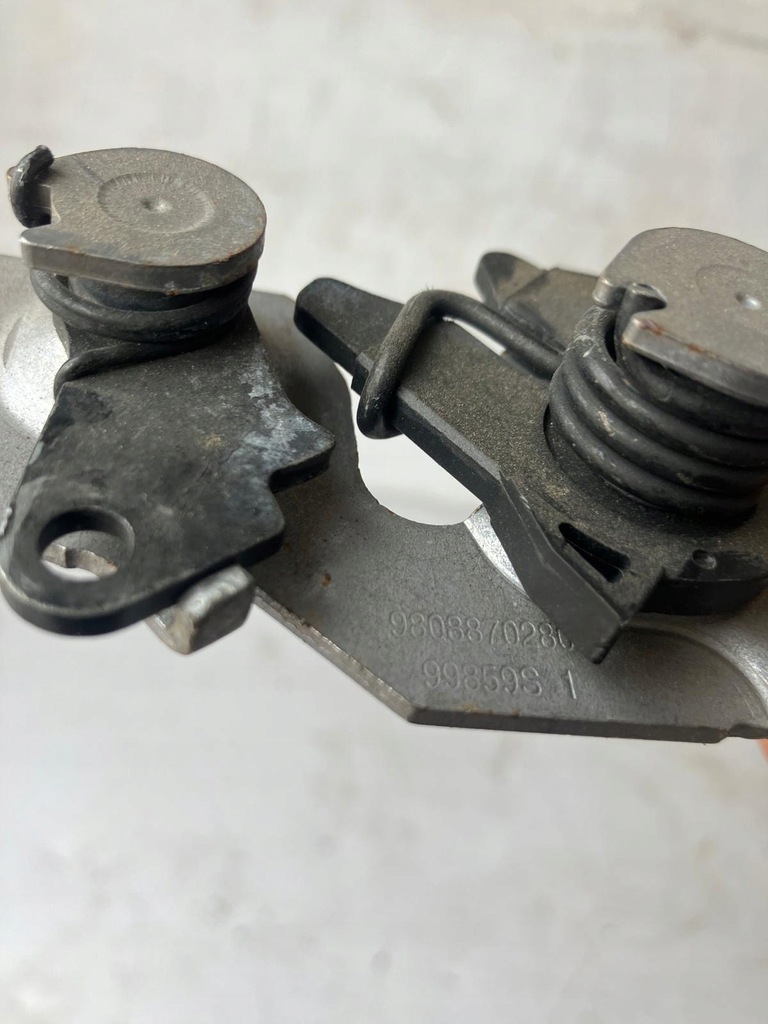 фото №10, Замок капот датчик 9808870280 expert iii zafira d proace ii scudo iii