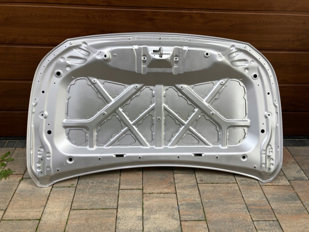 Suzuki s-cross 2021- капот grad Оригінал