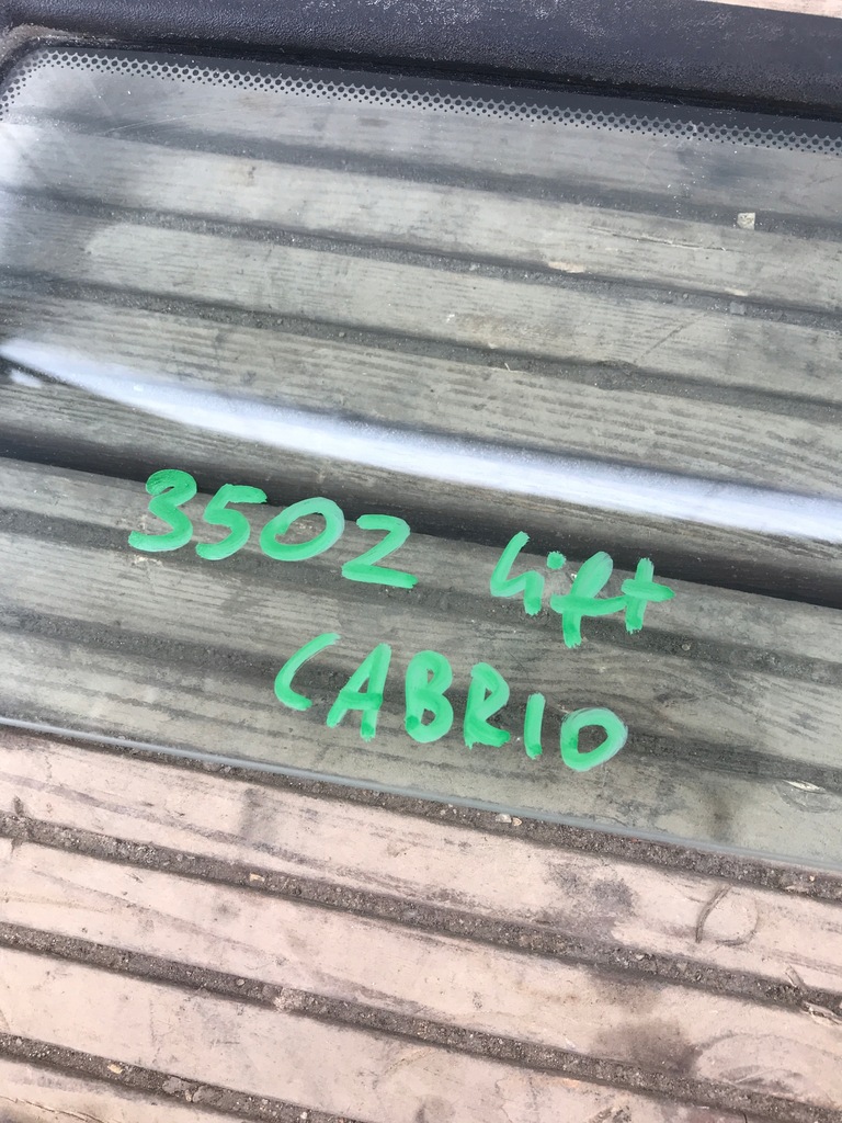 фото №5, Стекло стекло windstoper nissan 350z lift cabrio