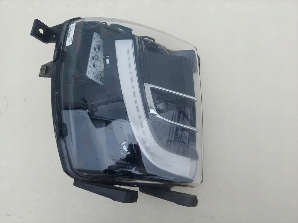 Купити Tesla model x протитуманна фара led drl правий 1034331 00 a