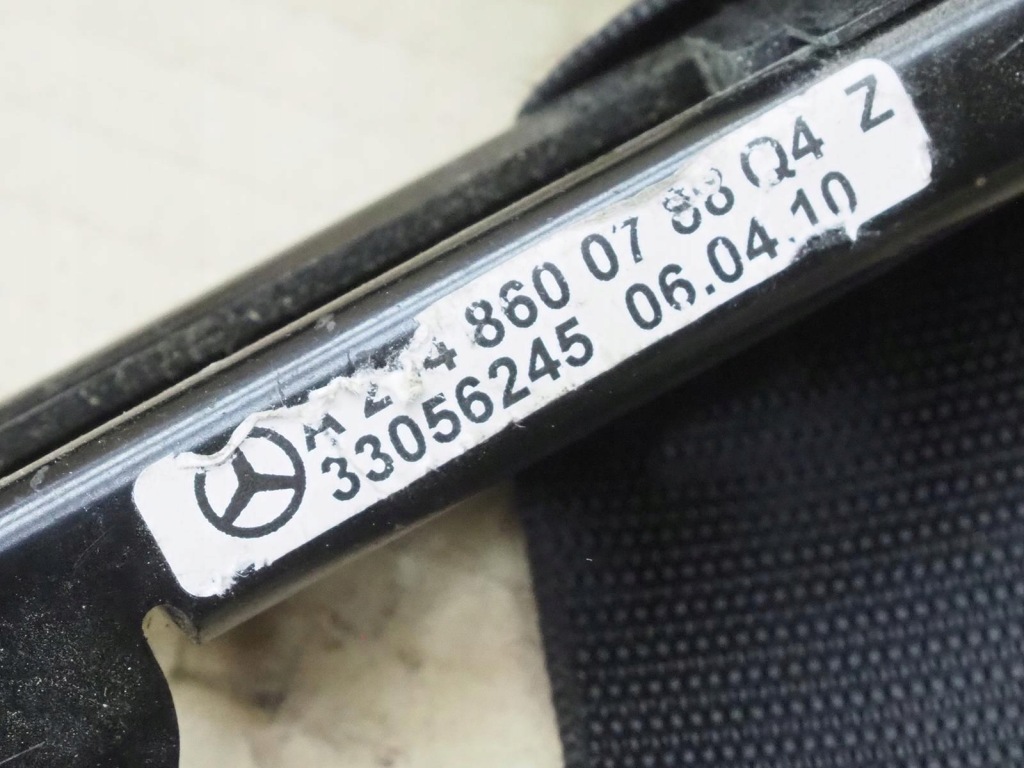 Mercedes w204 a2048602686 ремінь безпеки правий перед в Україні