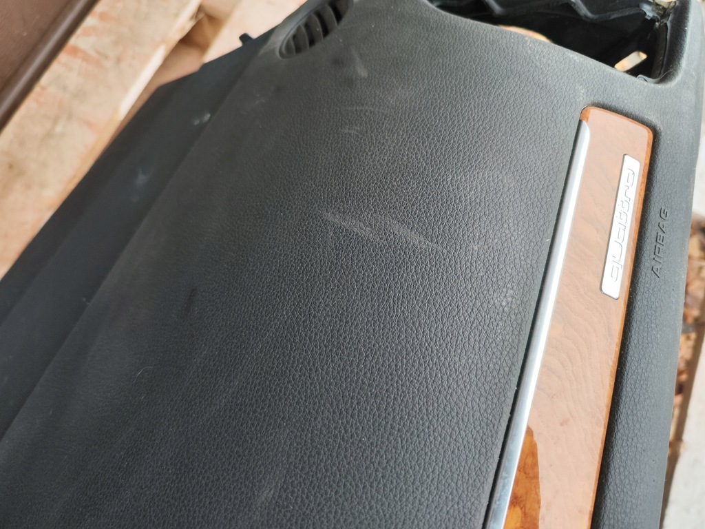 фото №7, Панель приладів консоль панель приладів audi q7 4l 4l1857041j