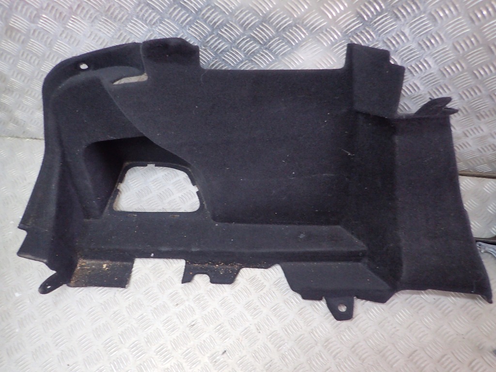 фото №1, Alfa romeo giulia veloce оббивка обшивка багажника лівий