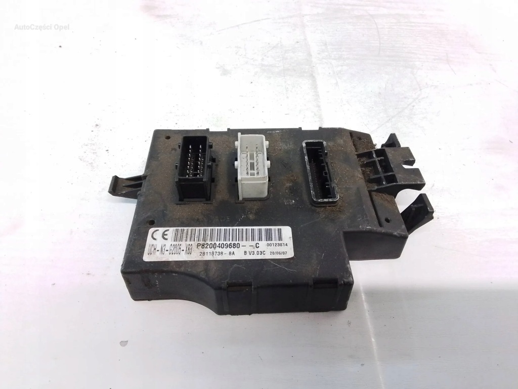 фото №1, Opel vivaro a модуль uch p8200409680