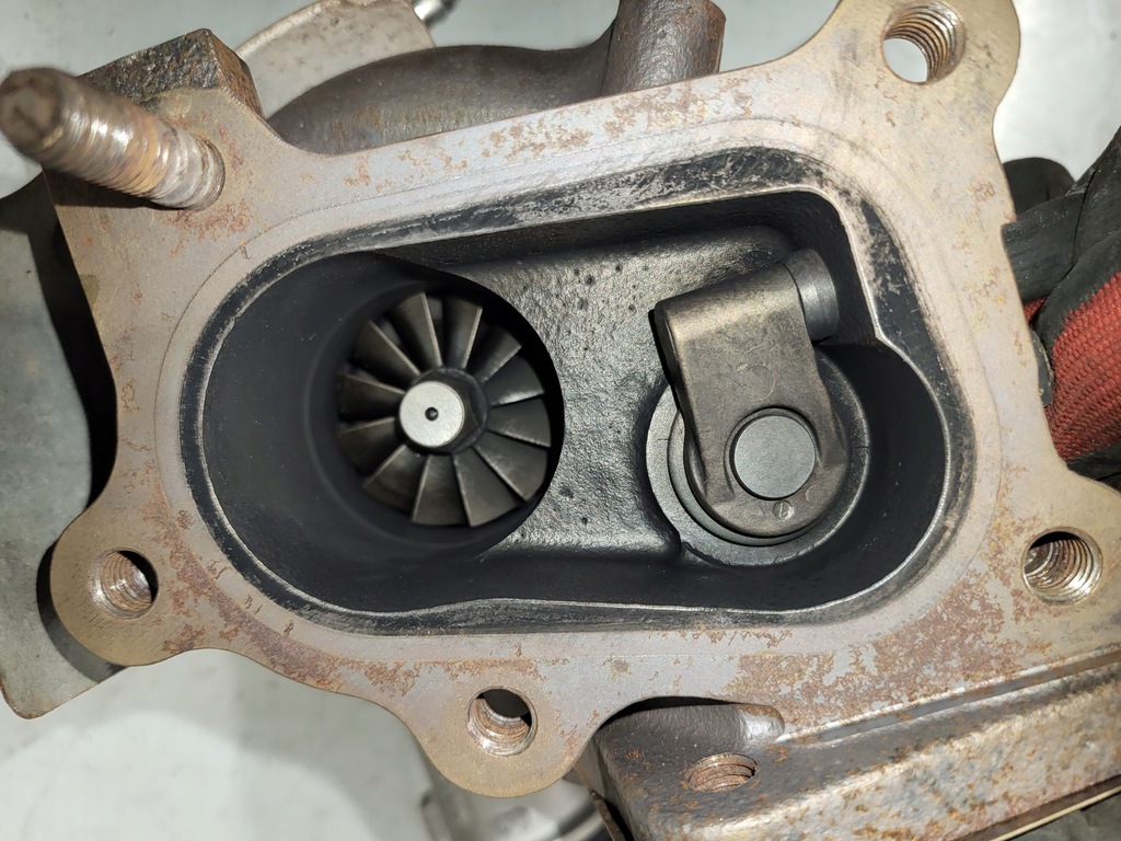 фото №11, Mazda 3 bl 11r mps mzr 2.3 disi turbo турбонагнетатель турбина l3