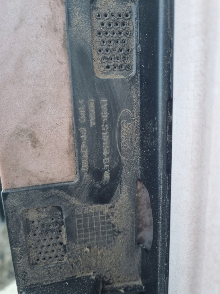 фото №6, Ford оригинальный номер lv4b-s10154-bew молдинг порог p