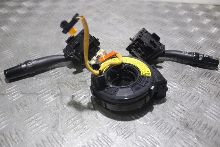 фото №1, Переключатель комбинированный света avensis ii t25